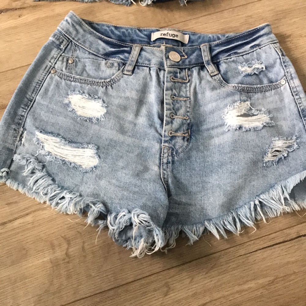 🔸3🔸 Refuge Jean Shorts - Picture 13 of 13